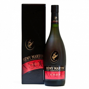 Коньяк «Реми Мартин» VSOP 0.5L