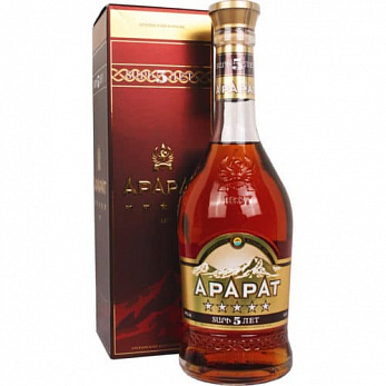 Коньяк Арарат 5 звезд 0.5 л