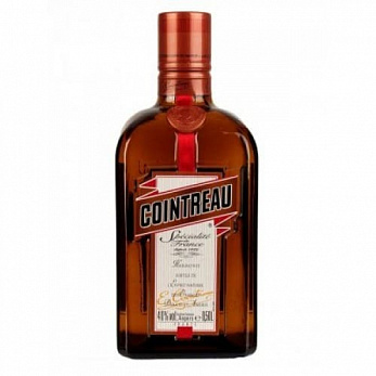 Ликер «Куантро» 0.5L